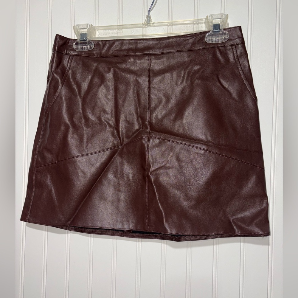 Jun & Ivy Faux Leather Mini Skirt| Size Medium